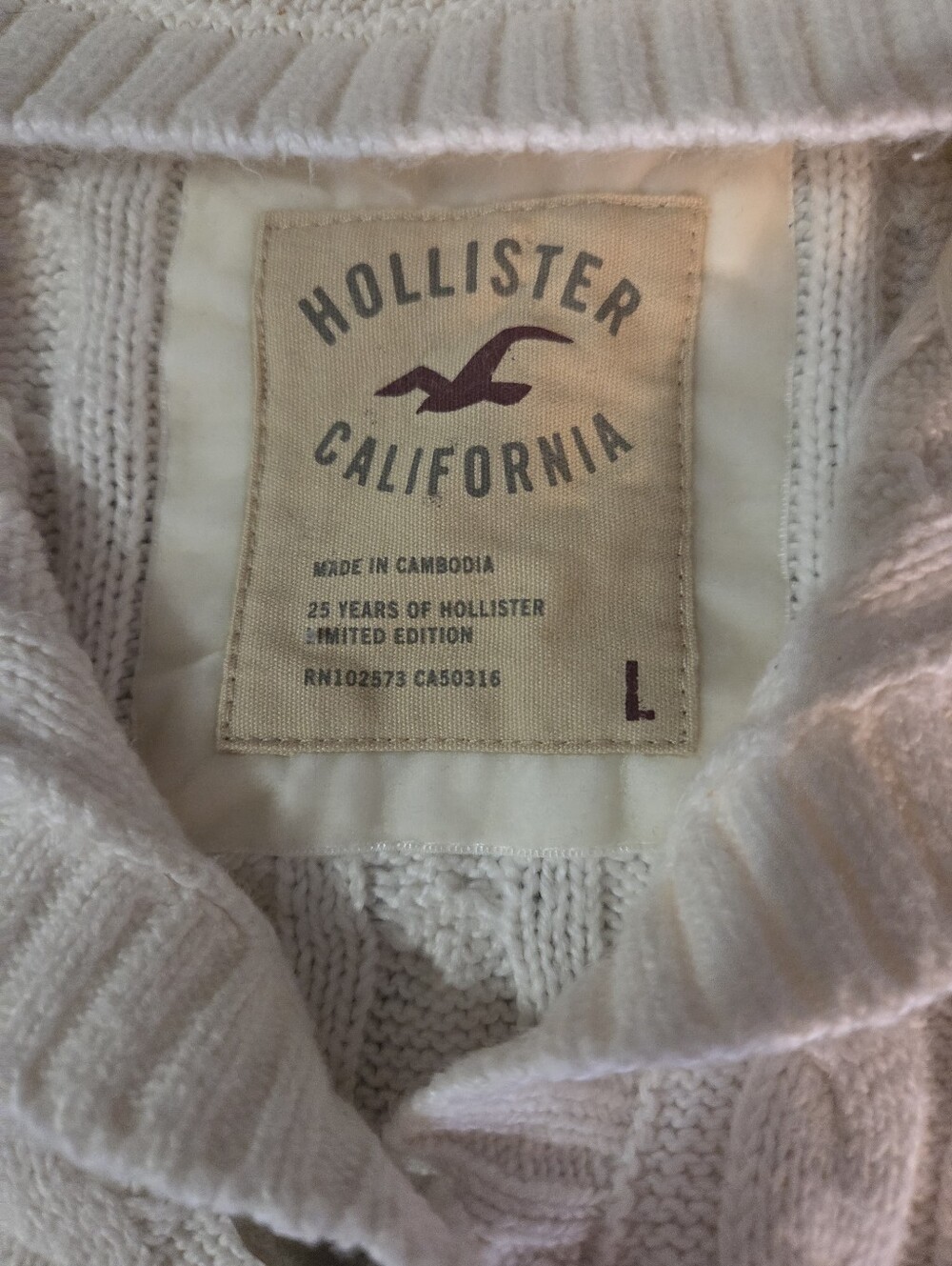 Hollister Holiday Vault Release Hooded Cardigan/Toggle Buttons Like New Size L - Picture 5 of 5